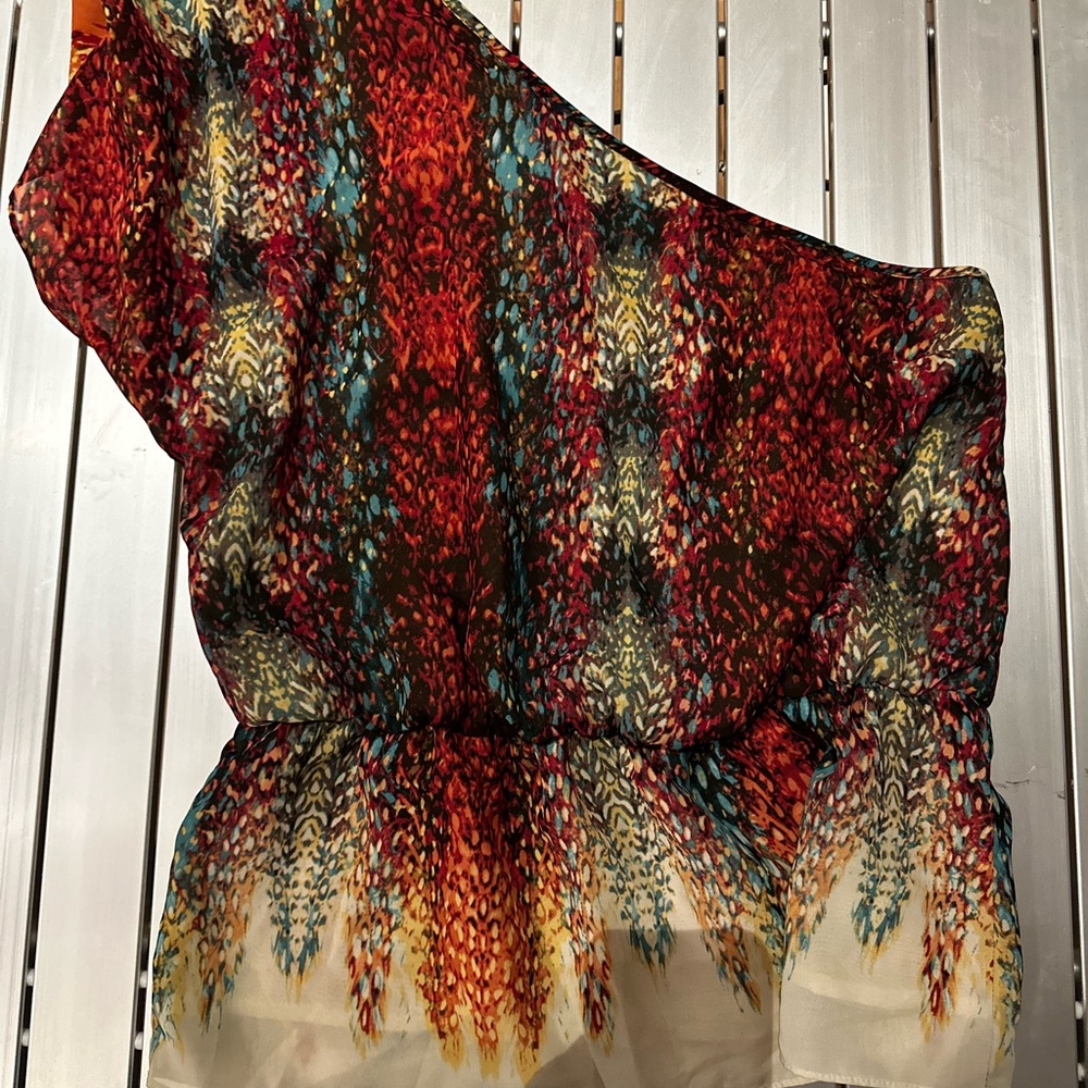 a.n.a Vibrant Multicolor One-Shoulder Blouse
